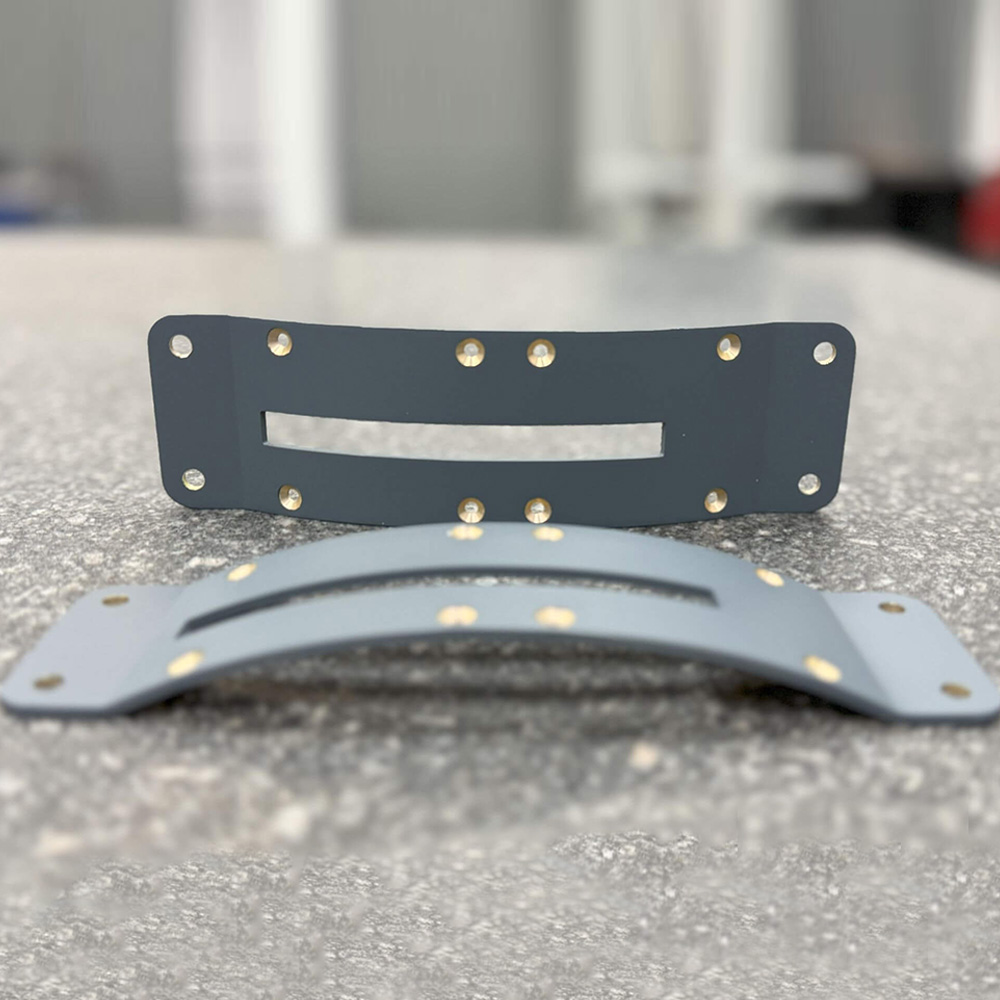 Metal bracket