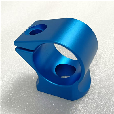 マウントクランプ